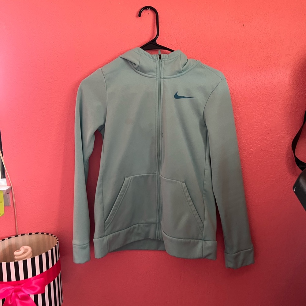 Girls (L) Nike sweater